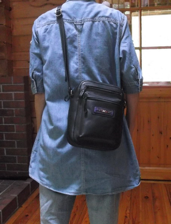 レザーミニショルダーバッグ 