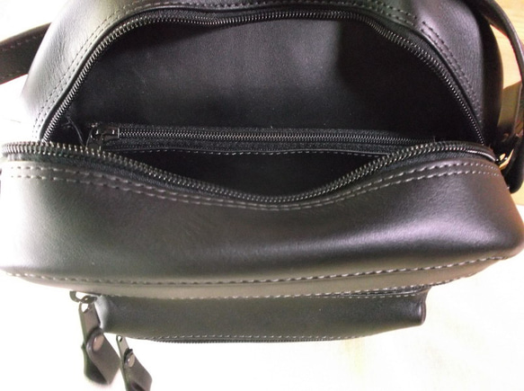 レザーミニショルダーバッグ 