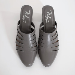 Shärk Heels Mules Gray | WL 第3張的照片