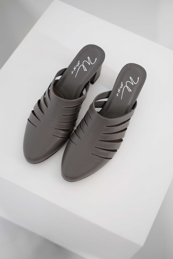 Shärk Heels Mules Gray | WL 第2張的照片