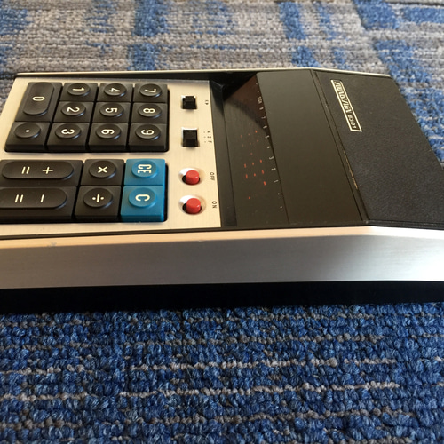 ジュビロ磐田　レトロ　電卓 レトロ 電卓 1973年 Soundesign Deluxe Calcula 8301 -Used- レストア