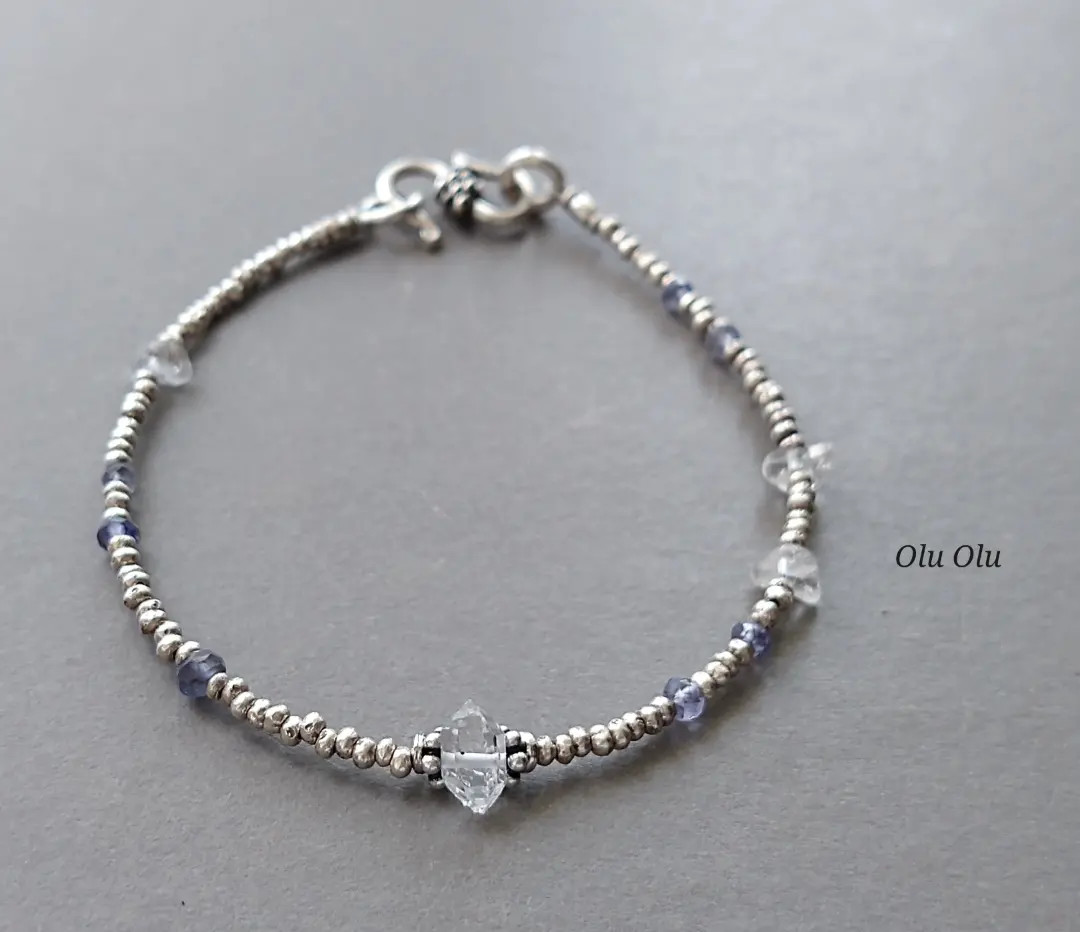 ハーキマーダイヤモンド×アイオライト×水晶×カレンシルバーのブレスレット