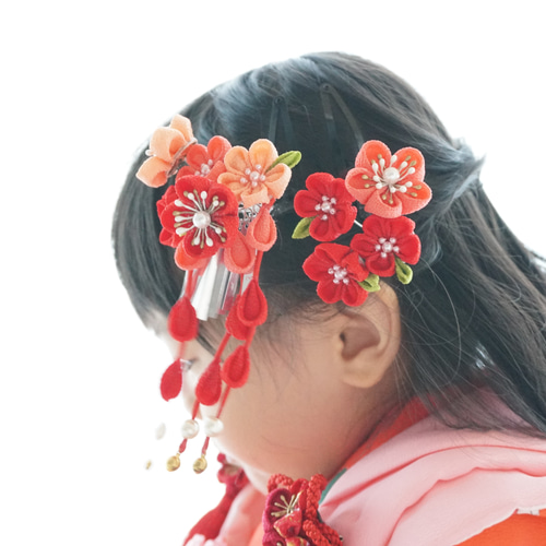 桐箱入り】七五三 赤系お花のパッチン髪留め 髪飾り お宮参り