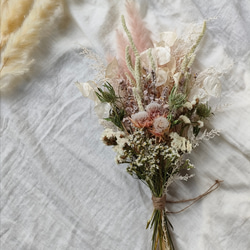 ナチュラルピンクスワッグ　ドライフラワー　プリザーブドフラワー　スワッグ　花束　　ウエディングブーケ　パンパスグラス 7枚目の画像