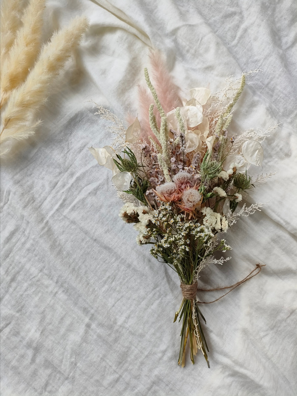 ナチュラルピンクスワッグ　ドライフラワー　プリザーブドフラワー　スワッグ　花束　　ウエディングブーケ　パンパスグラス 7枚目の画像