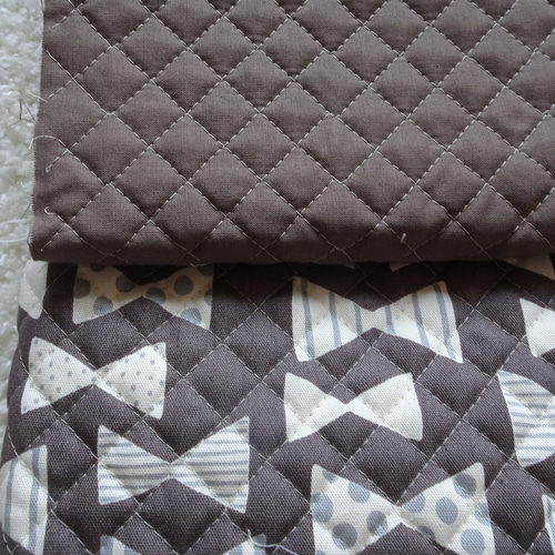 ココアの「りぼん柄キルティング生地」 生地 momenzuki 通販 14178072