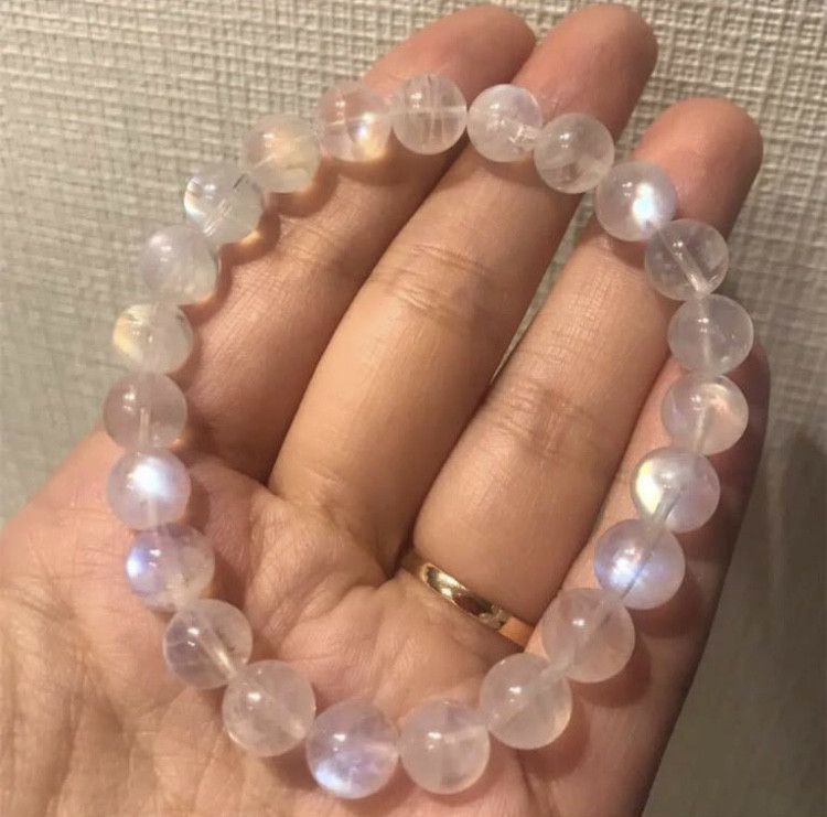 ムーンストーン ブレスレット レンボー 極上品 8.8mm $ 47,880円