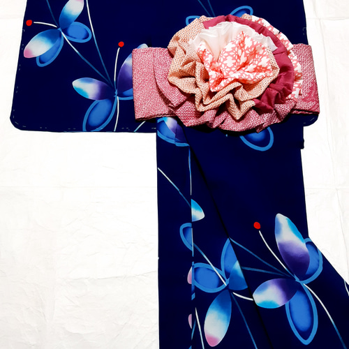 ワンタッチ浴衣 くらわん浴衣 昭和レトロ紺の紫蝶 浴衣 Newくらわん鞄