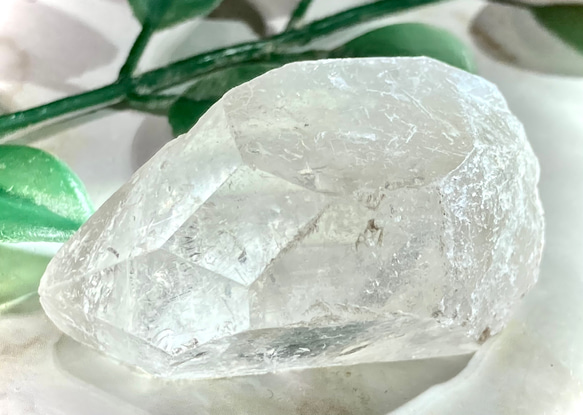 ウィンドウ　イシス✨ ブラジル・ミナスジェライス州 トマスゴンサガ産　水晶 3枚目の画像