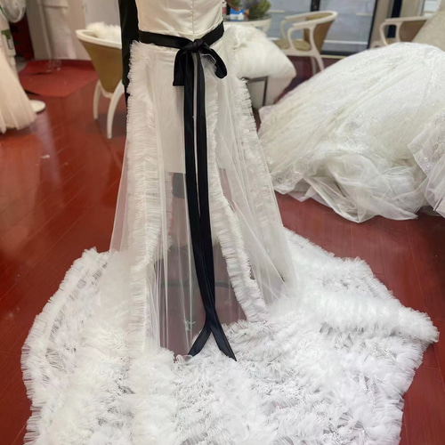 フランス風 ホワイト ウエディングドレス取り外しオフショルダーシ ョ  