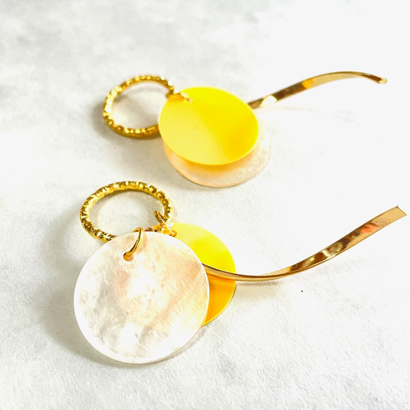 2pcs★charm・shell plate yellow （シェルプレートチャーム） 2枚目の画像