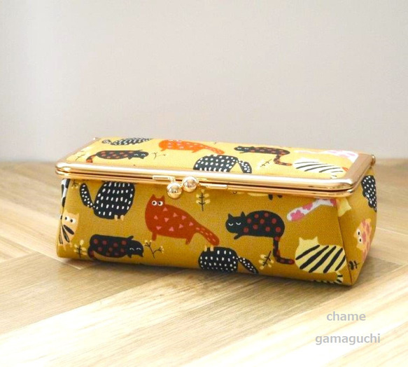 “國內免運費” Gamaguchi BOX 型小袋 (neko, 米色) 第1張的照片