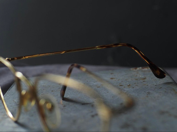 流砂金線彫刻ストレート ラウンド トライアングル 細いフレーム メタルフレーム アンティーク メガネ イタリア/メガネ 7枚目の画像