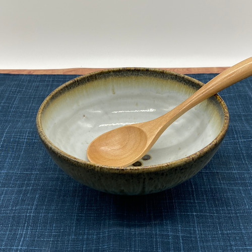 かわいい模様の小鉢 【手仕事 民藝 窯元 和 陶器】 お椀・ボウル