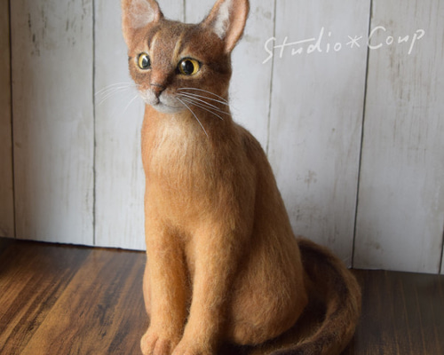 羊毛フェルト　猫　おっとりだけど遊び心満点のアビシニアンの子猫ちゃん 羊毛フェルト 猫 おっとりだけど遊び心満点のアビシニアンの子猫