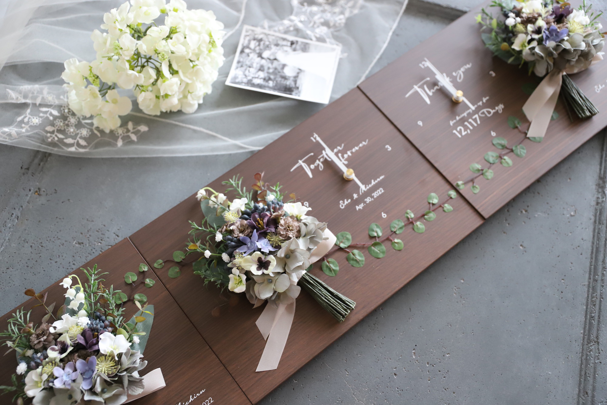 特典付き！　結婚式のご両親贈呈用に♪　家族と家族が繋がる木製パネルのフラワー時計･･･送料無料