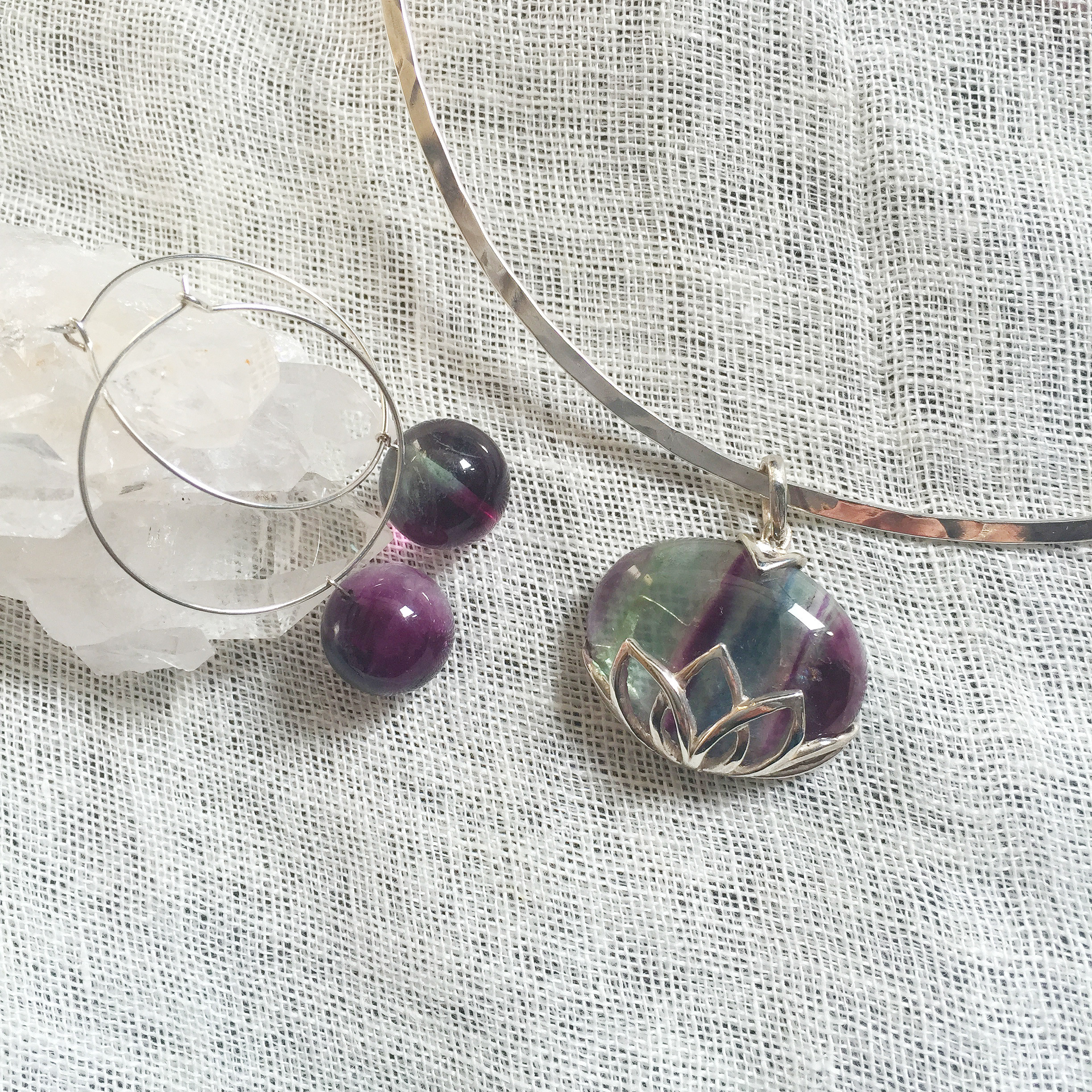 ペンダントトップ&ピアス〈蓮の花 ・Lotus〉　★ヒーリングシリーズ