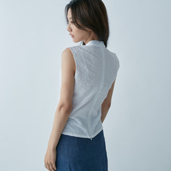 交叉背心 - 白 Wrap-effect sleeveless blouse - White 第4張的照片