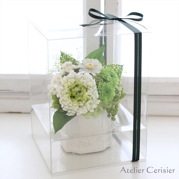 プリザーブドフラワー仏花＜スーベニア Sサイズ＞グリーン 菊 百日草 【お供え花】 5枚目の画像