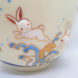 「PUKKURI」茶碗「Wami Rabbit」 京都燒/清水燒 京都傳統工藝品 清水燒 波鳥兔幸運符 第2張的照片