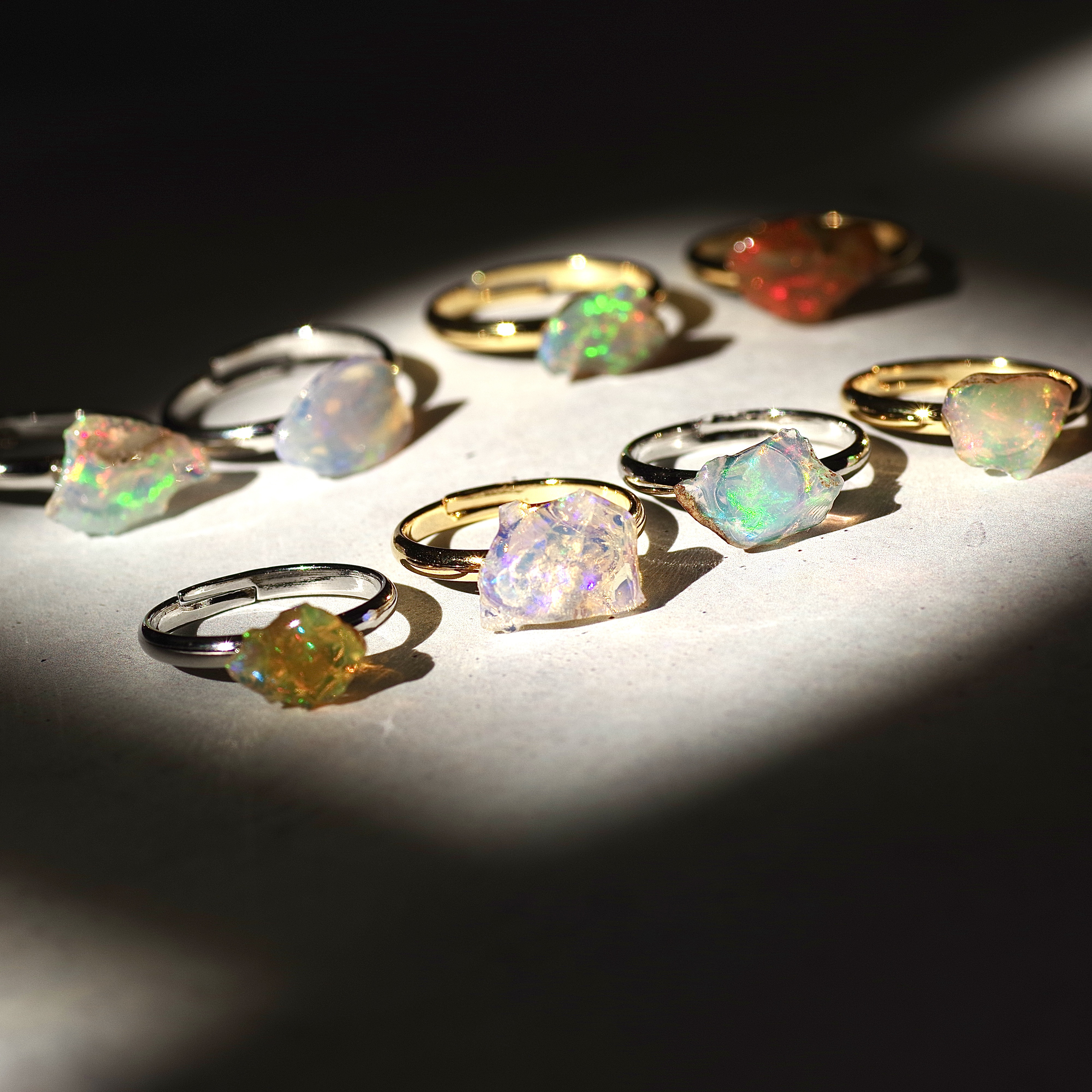 オパール　ピンキーリング　一点物 Opal Fest No. 020】 オパール 鉱物原石 ピンキーリング [一点