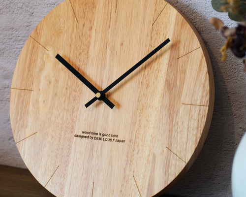LAPIS 木製掛時計 小人像付き 約30cm LAPIS 木製掛時計 小人像付き 約30cm