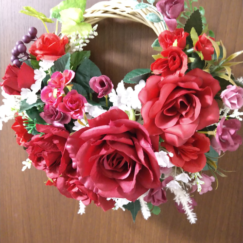 ❤真紅の薔薇の素敵なフラワーリース 一点物 玄関リース 壁飾り 壁掛