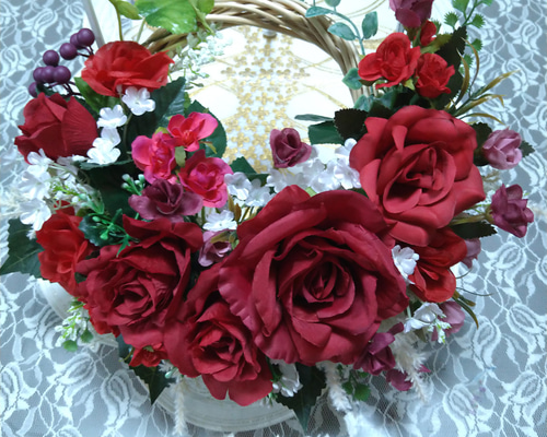 ポポラスと小花と千日紅のナチュラルリース* *ラッピング無料 壁掛け インテリア 楽天市場】ナチュラルリース カラードリーフ 34cm Lサイズ 647A