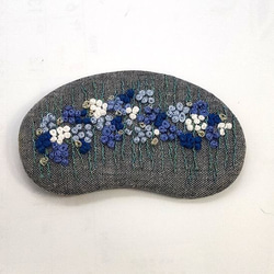 大きめ　紫陽花可愛い刺繍ブローチ 2枚目の画像