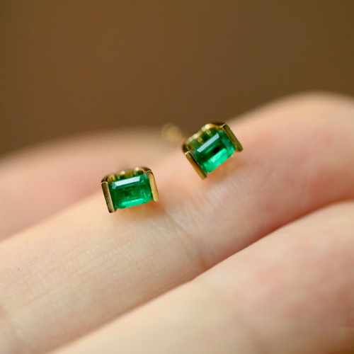 天然エメラルドピアスk18 ピアス（スタッド・一粒） パール大好き(購入