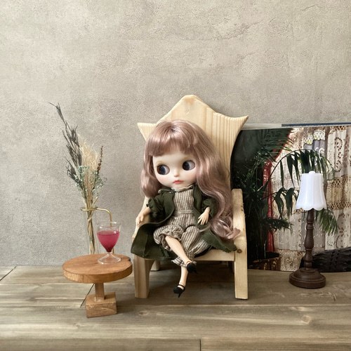 ドール椅子 小物入れ チェアー 木製 卓上 王様イス 引き出し収納