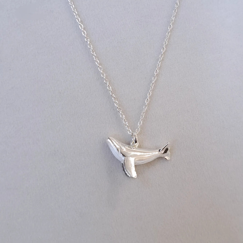 クジラ ペンダントトップ 】クジラネックレス クジラアクセサリー