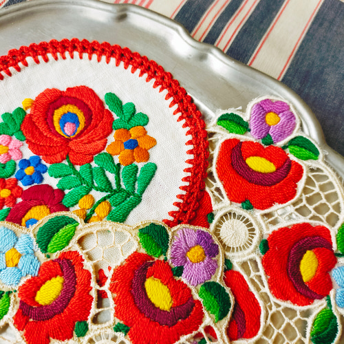 no.5 ハンガリー刺繍 ヴィンテージ 手刺繍 リメイク素材 ドイリー