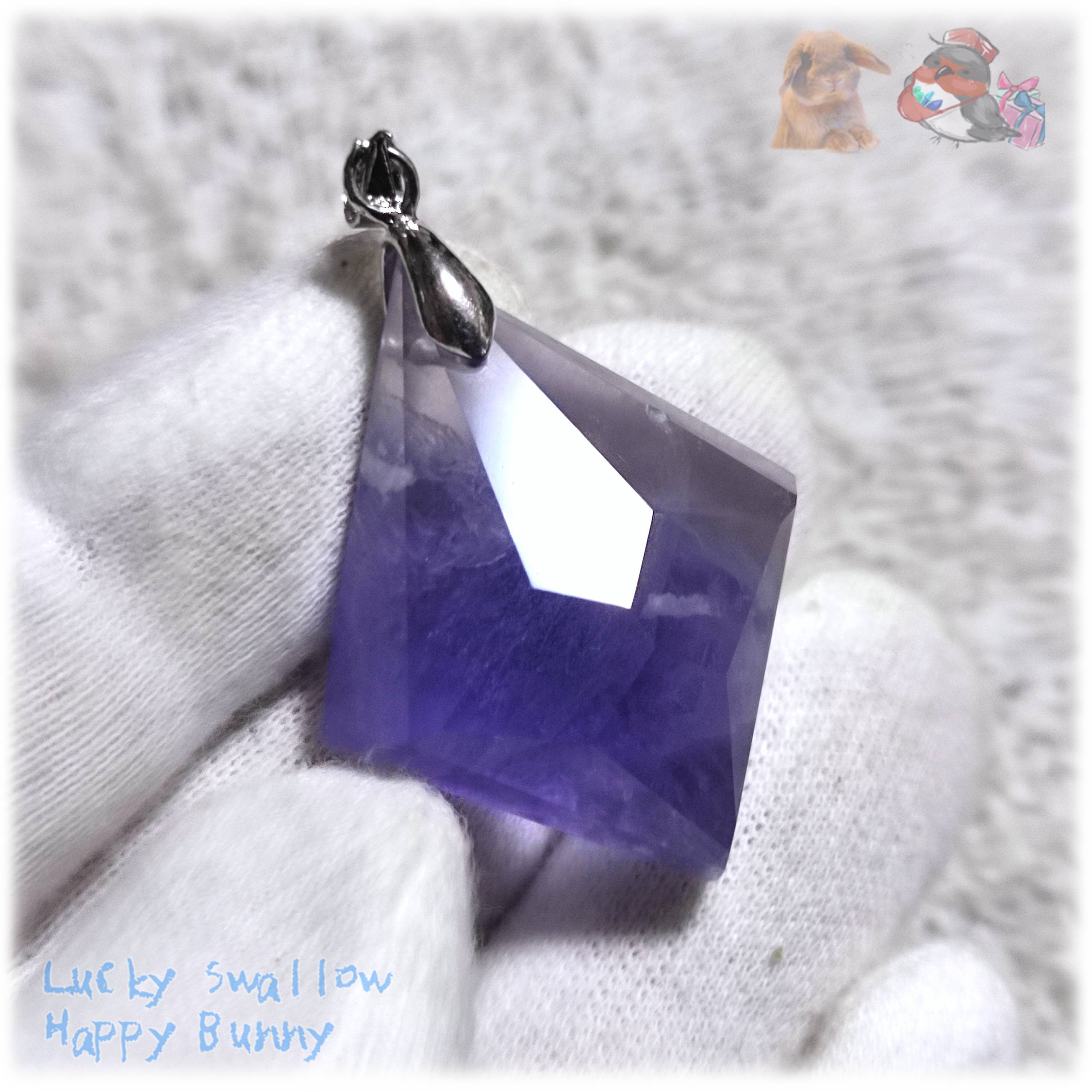 ◆ 特殊希少カラー すみれ色 フローライト 結晶 蛍石 No.5181