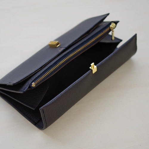 高級革>フランスレザー使用 長財布（スミクロ） 長財布 Hazuki