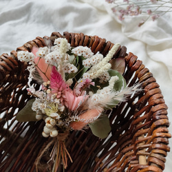 ピンクミニミニスワッグ　ドライフラワー　プリザーブドフラワー　花束　インテリア　記念日　誕生日 9枚目の画像