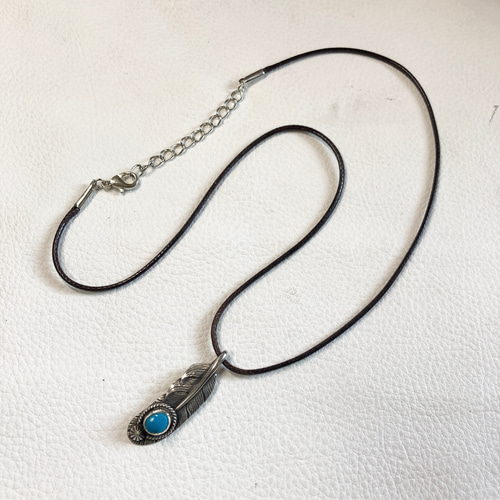 キングマン　ターコイズ　ヴィンテージ　フェザー　シルバー　ネックレス キングマン ターコイズ ヴィンテージコイン フェザー シルバー