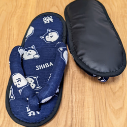 足の血行が良くなり健康にも良い　ROOMSHOES~ルームシューズ【布ぞうり·鼻緒型】柴犬フフェイス柄で制作贈り物にOK 3枚目の画像