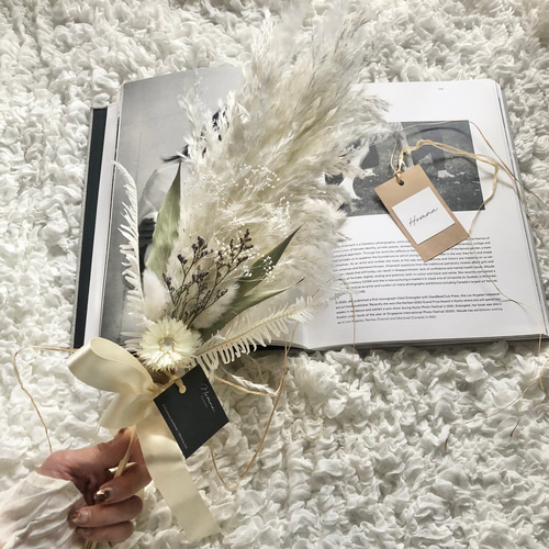 メッセージ入れ・名入れ可能】パンパスグラスのホワイトスワッグ