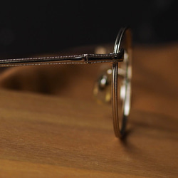 流沙亮黃金線性壓紋圓型鏡框金框古蕫眼 鏡 Japan/glasses 第3張的照片