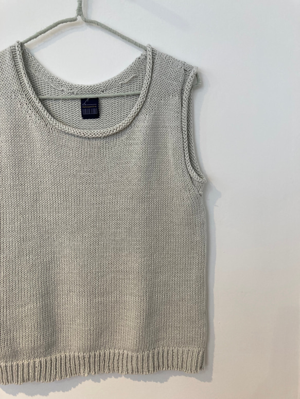 手編み機による　Isla Cotton-Linen Summer Vest 4枚目の画像