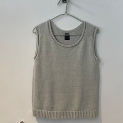 手編み機による　Isla Cotton-Linen Summer Vest 2枚目の画像