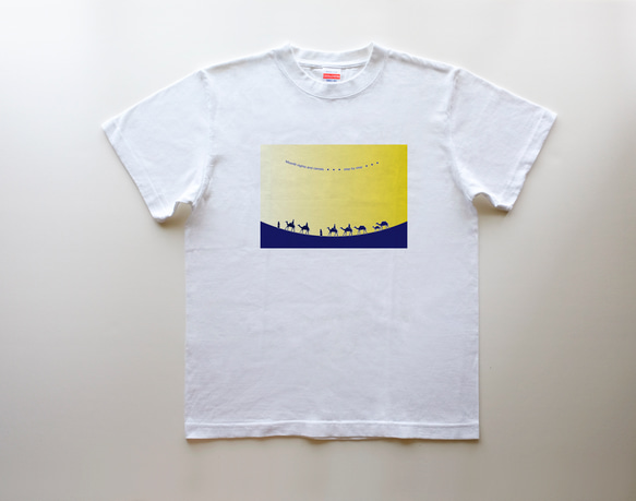 ◆ 月明かりの砂漠　5.6oz　Tシャツ　white / ラクダ 2枚目の画像