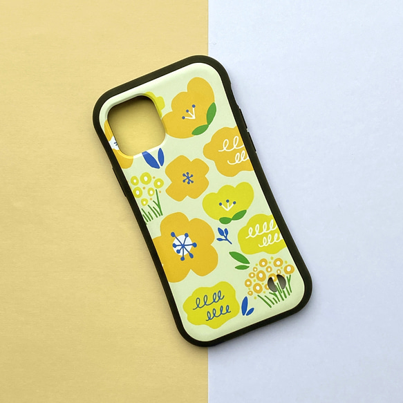 【iPhone】カラフルフラワー・グリップケース 北欧 スマホケース 黄色 花柄 ポップ 1枚目の画像
