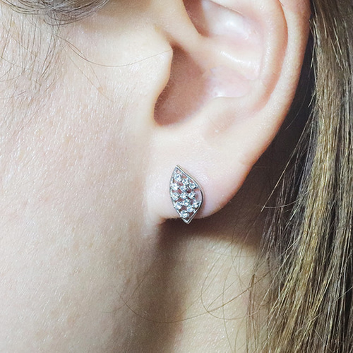 プラチナ 扇形 デザインピアス 0.20ct 天然ダイヤモンド Pt900 扇子 