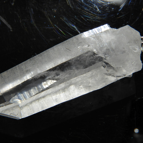 超特大！貴重なネパールマカルー産のヒマラヤ水晶原石ペンダント  