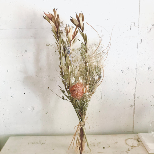 リューカデンドロンと木の実のスワッグ＊ドライフラワー横型スワッグ