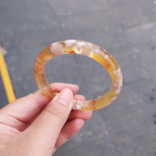 【超高品質】美品瑪瑙バングル60mm+ 桜瑪瑙 くり抜きバングル パーム付き 内径57.5mm ※訳あり品