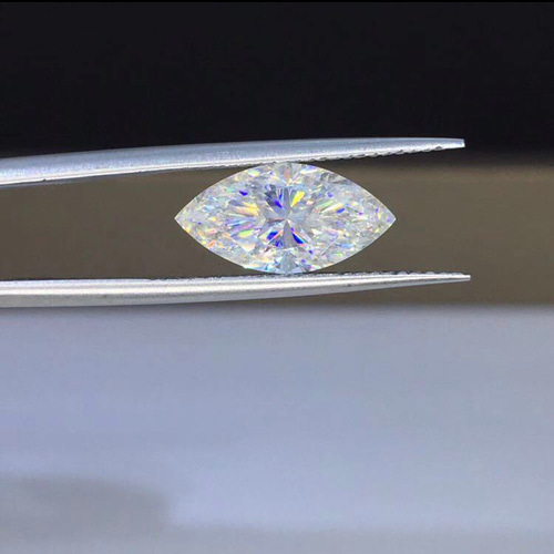 品質重視』高級モアッサナイト ピアス 忙し 1.0ct