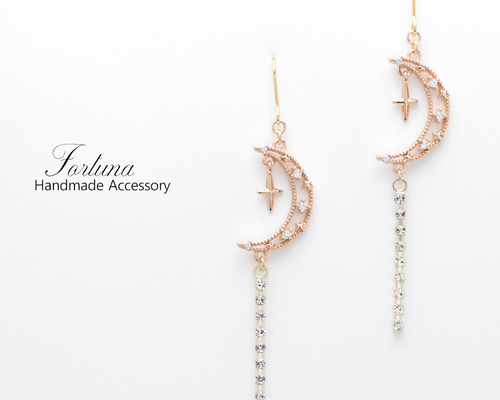 揺れる月(701) ピアス/イヤリング/ノンホールピアス/樹脂ピアス ピアス